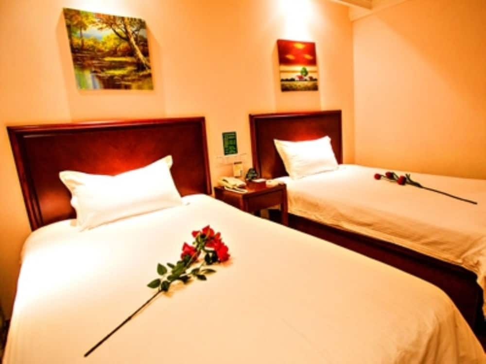 Greentree Inn Lianyungang Guanyun Wenzhou Shangmaocheng Express Hotel 5/19