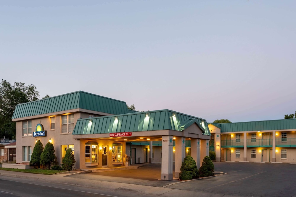 Days Inn By Wyndham Durango image