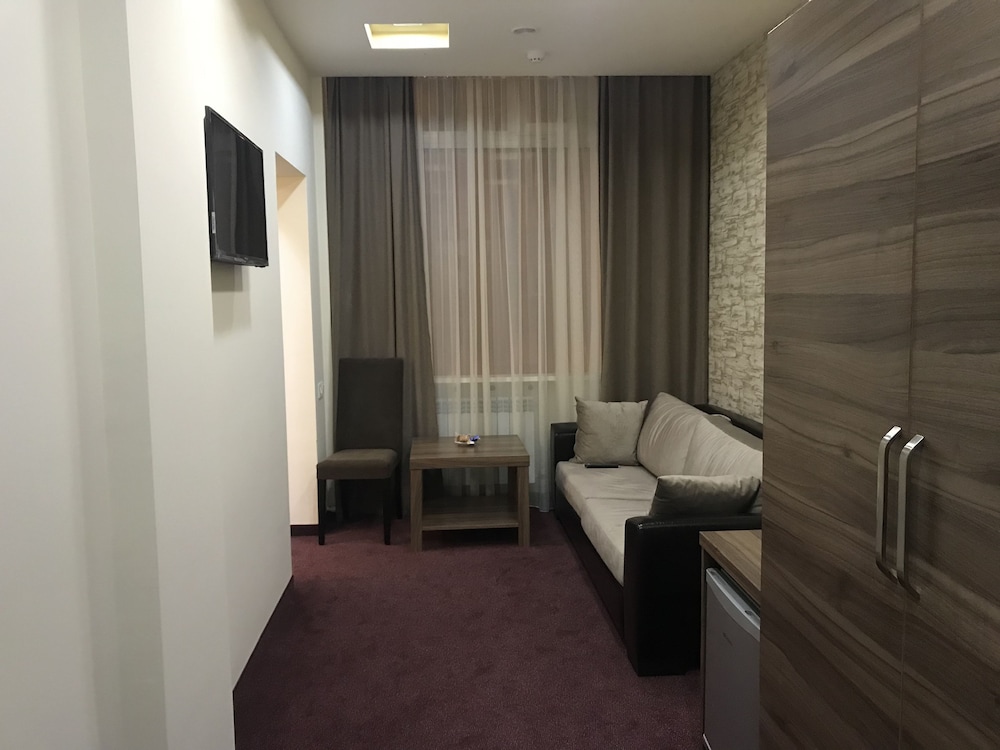 Hobby Hotel 20/34