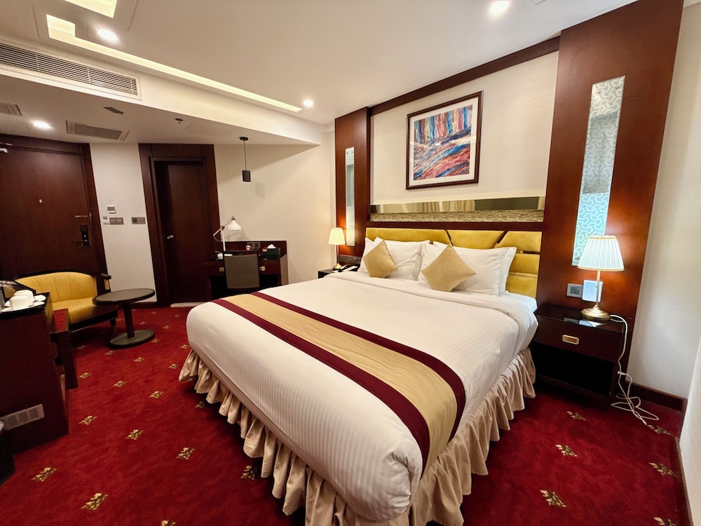 Grand Palace Hotel & Resorts Dhaka 26/61