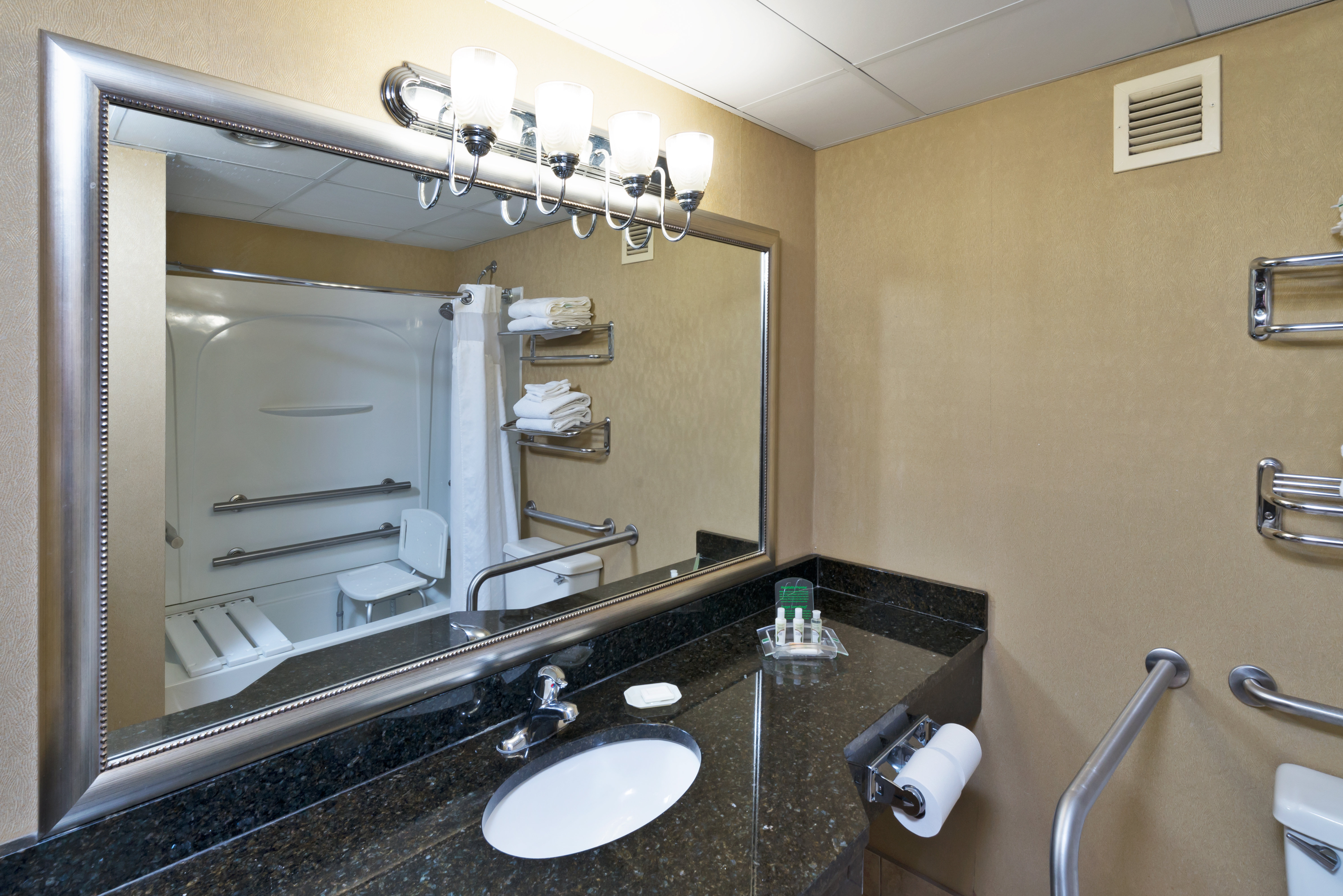 Garner Hotel Totowa by IHG 73/74
