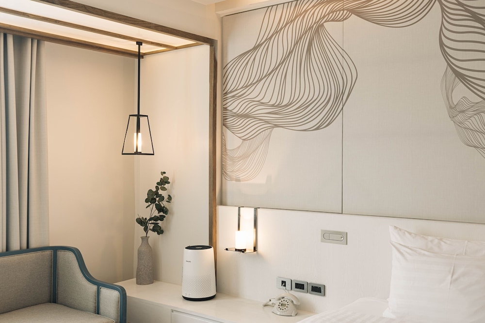 Syn Boutique Hotel 12/70