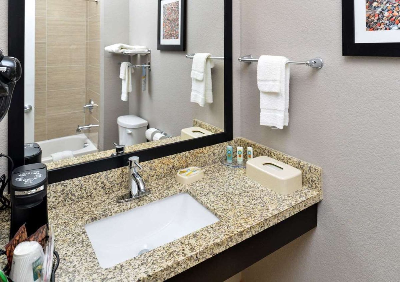 Quality Inn Suites Cotulla 47/49