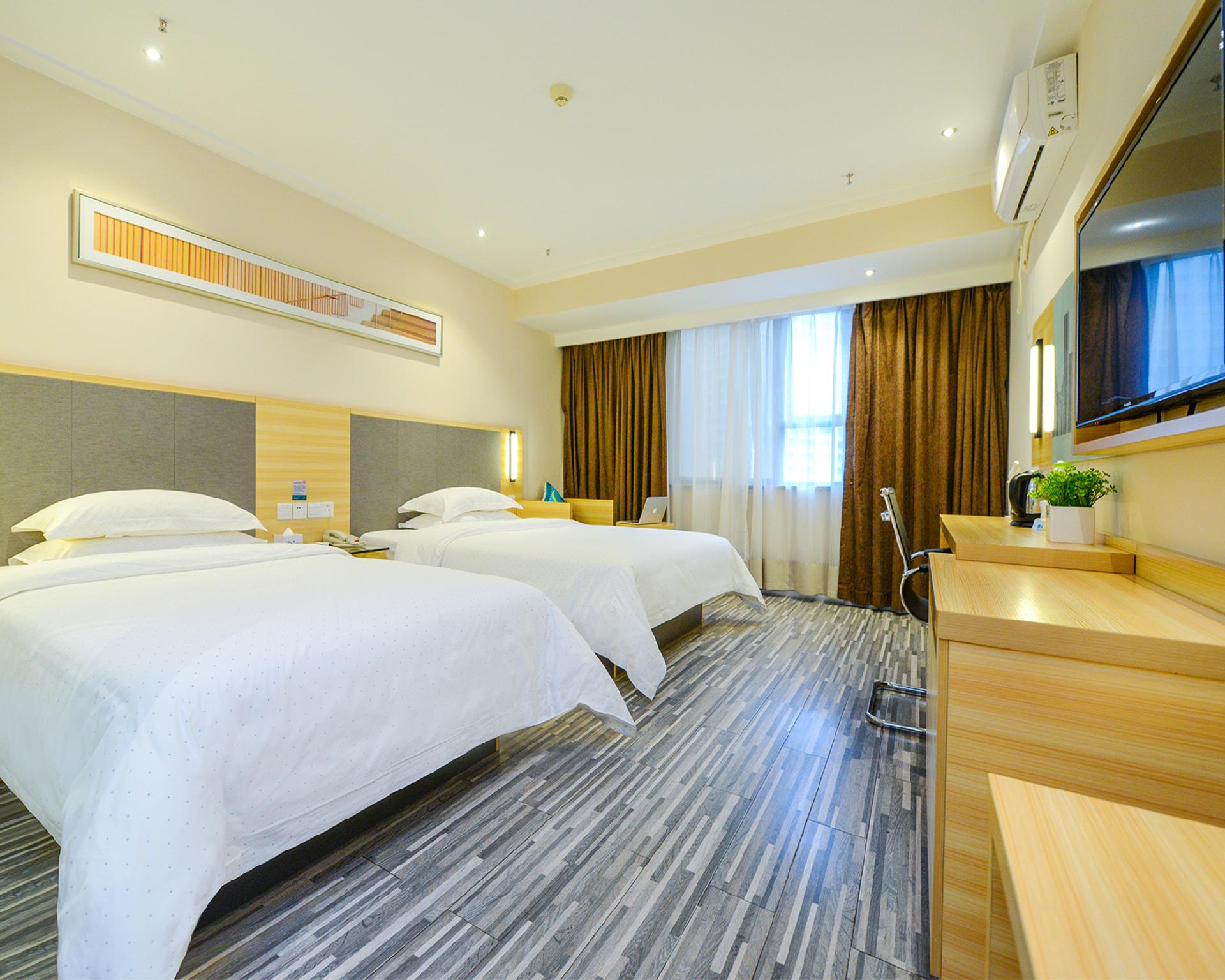City Comfort Inn (Chongqing Yangjiaping Pedestrian Street Light Rail Station) 14/48