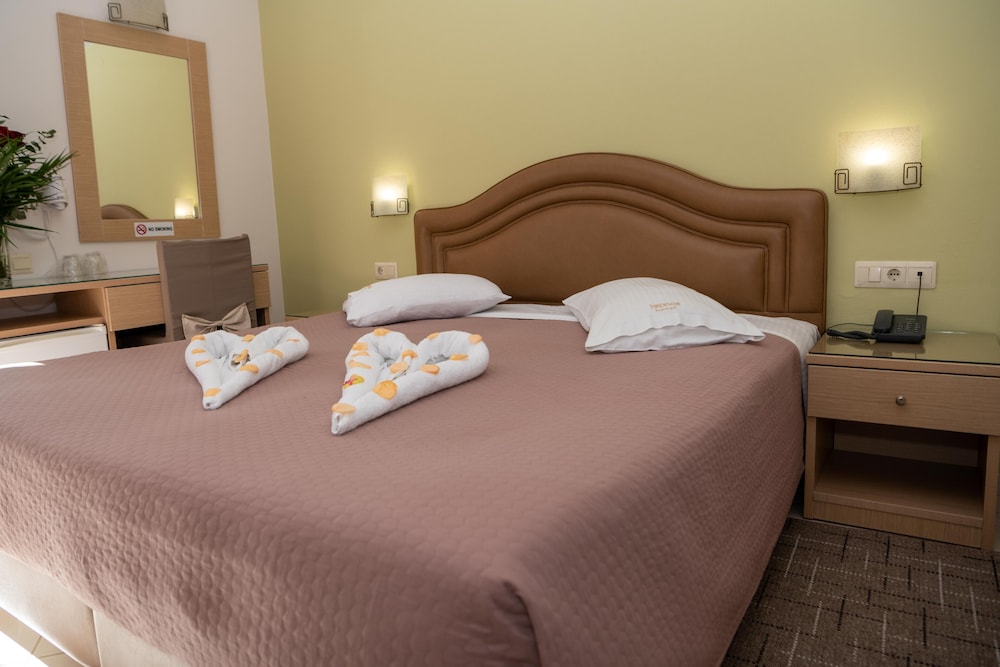 Kronos Hotel 23/50