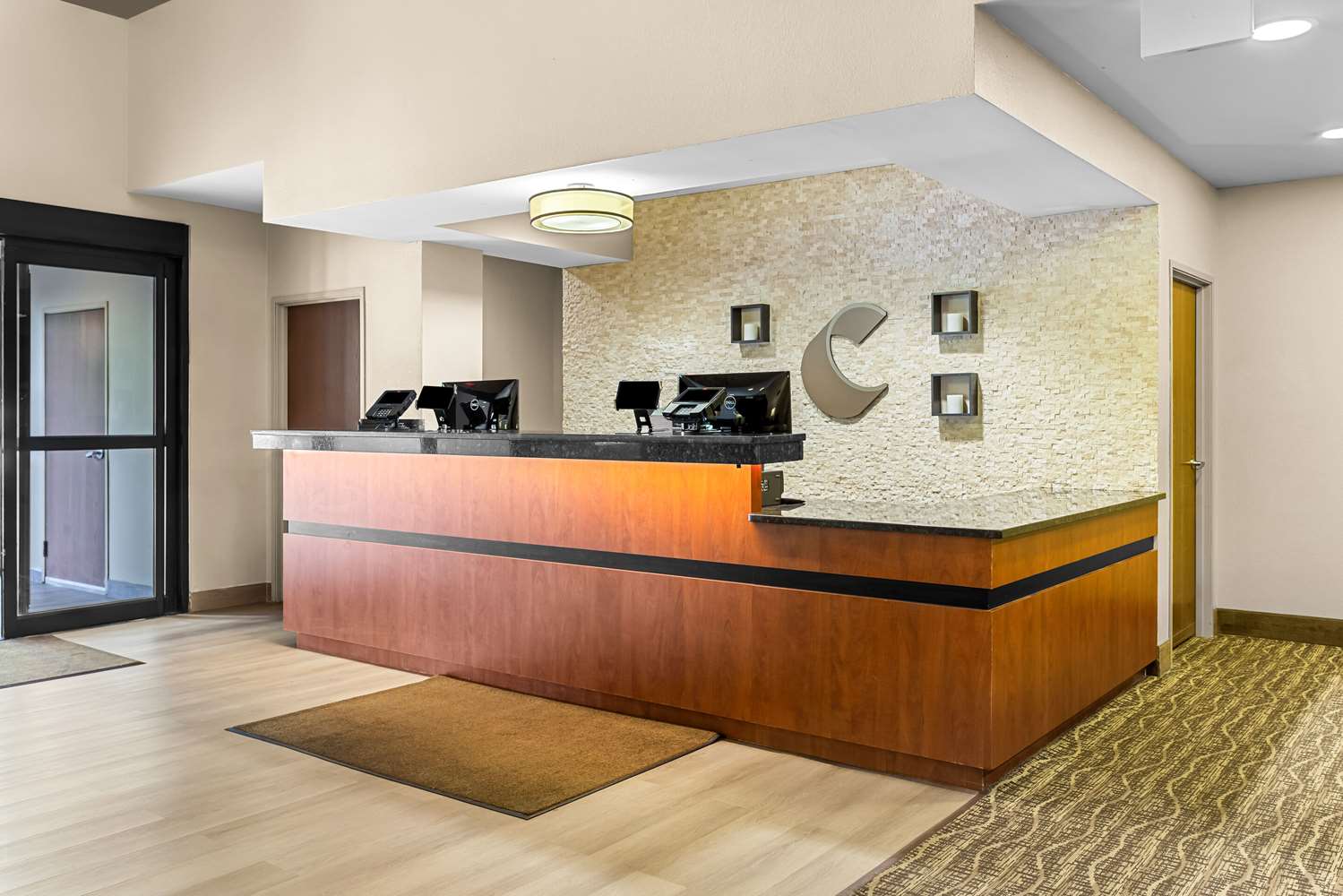 Comfort Suites Grayslake Near Libertyville North 7/25