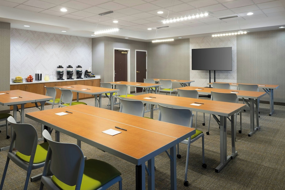 Springhill Suites by Marriott State College 59/63