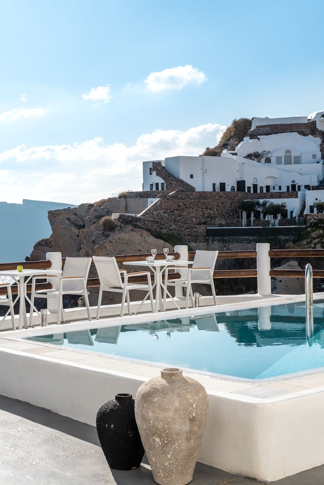 Caldera Premium Villas 2/70