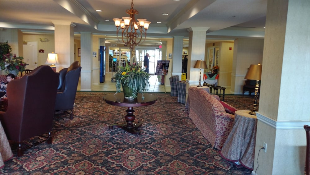 Fort William Henry Hotel and Conference Center 40/67