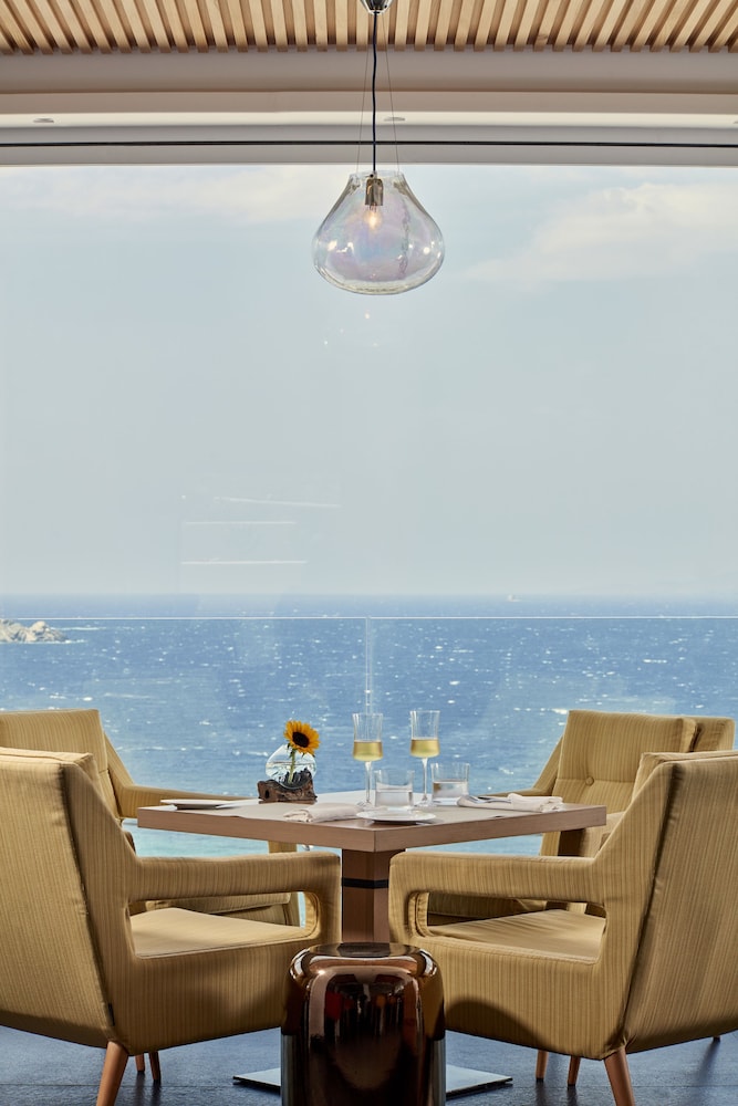 Myconian Korali Relais and Chateaux 64/78