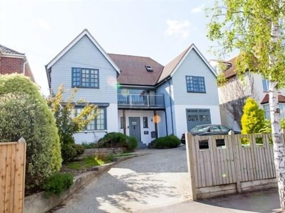 Birch House B B 29/33