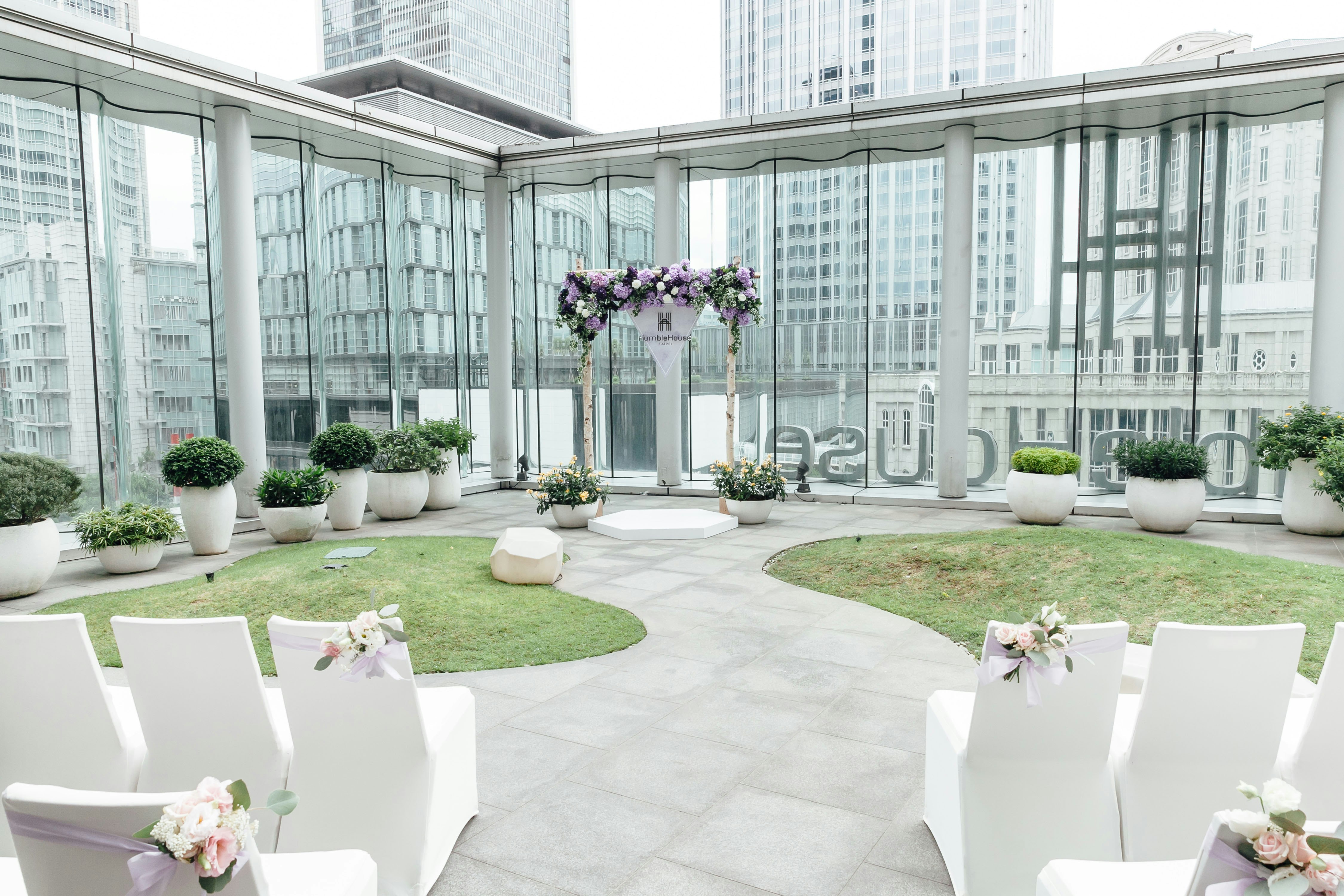 Humble House Taipei, Curio Collection by Hilton 33/36