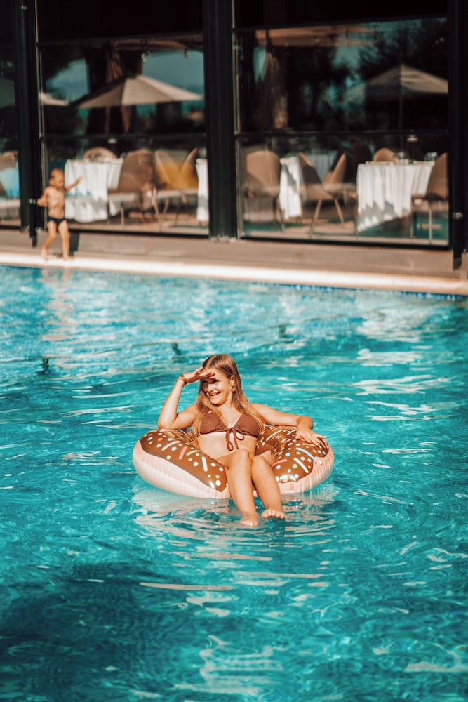 VM Resort 60/66