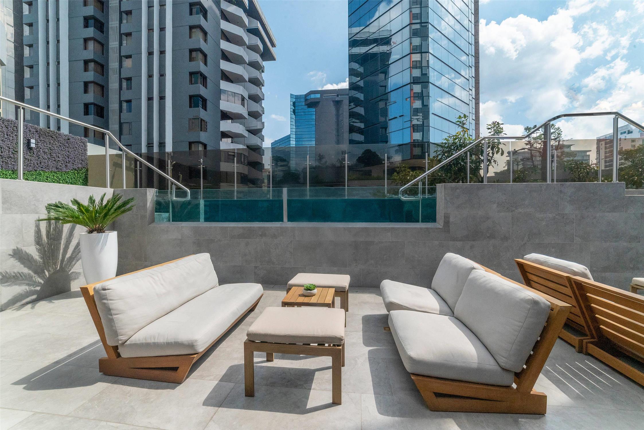 Clarion Suites Guatemala City 21/42