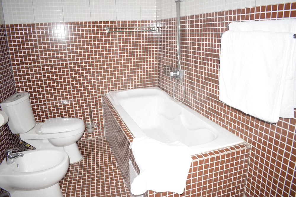 Hotel Bkbg 44/45