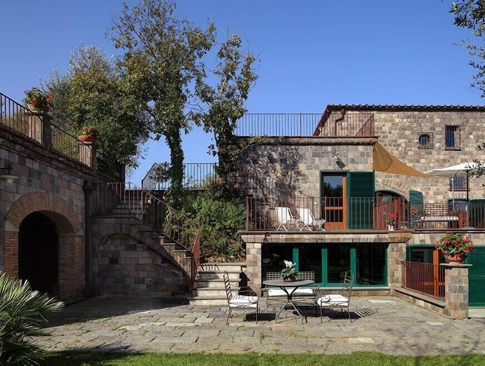 Villa Vesuvio 4/29
