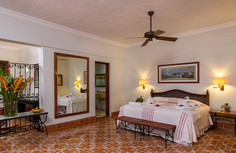 Hacienda Uxmal 17/49