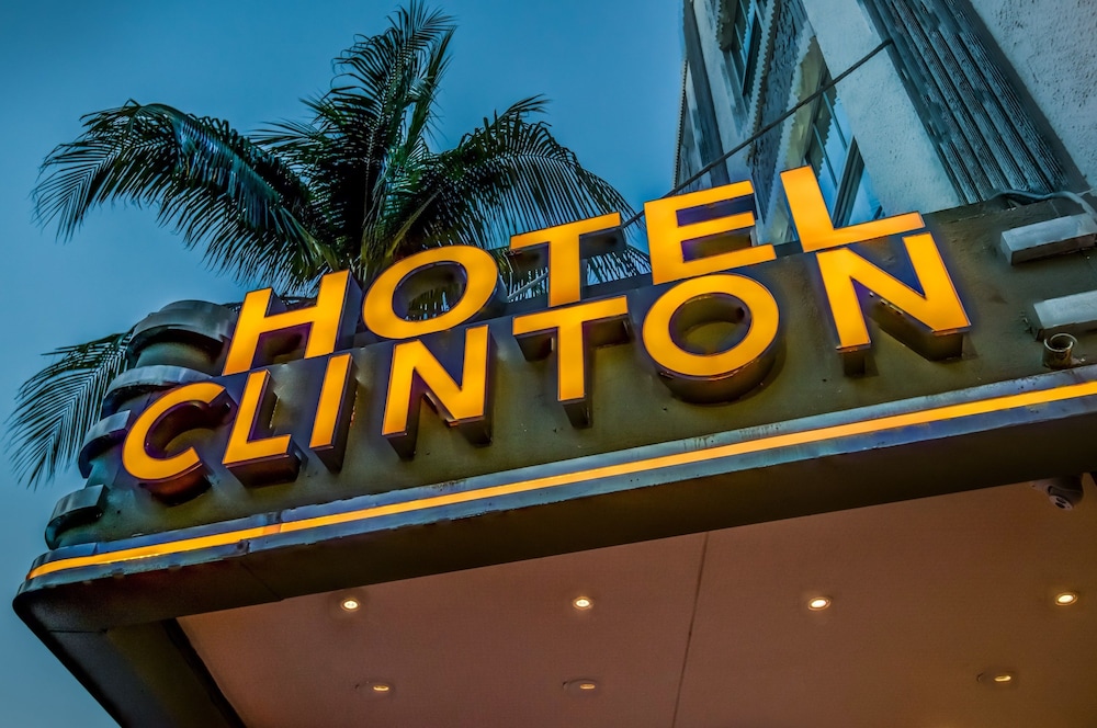 Clinton Hotel South Beach 4/64