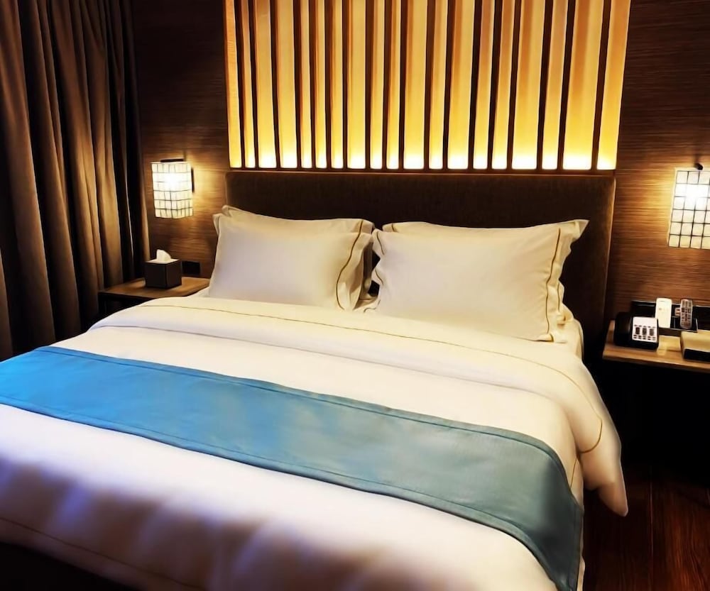 The Aurora Subic Hotel Managed by HII 7/18