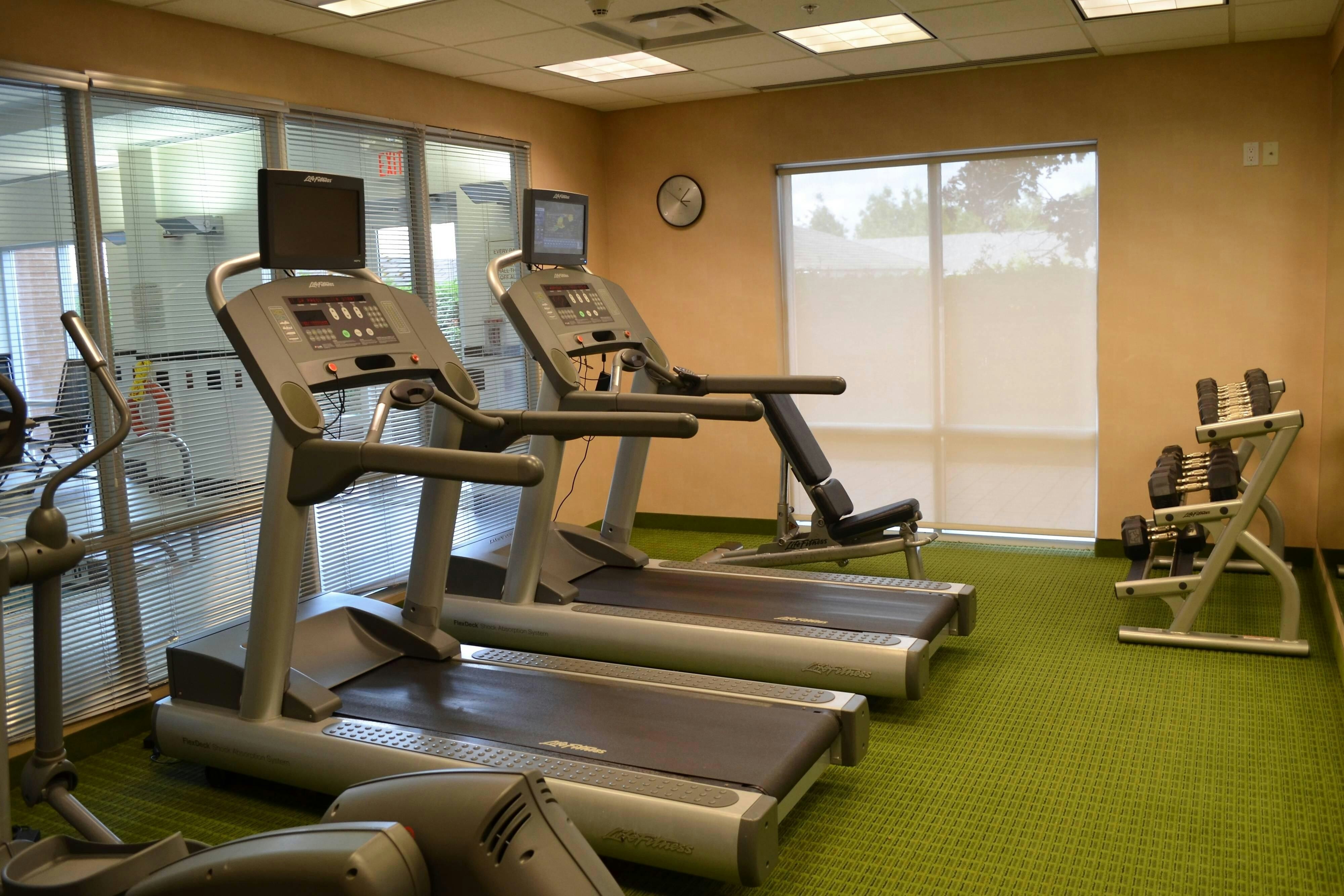 Fairfield Inn & Suites by Marriott Sault Ste. Marie 3/10