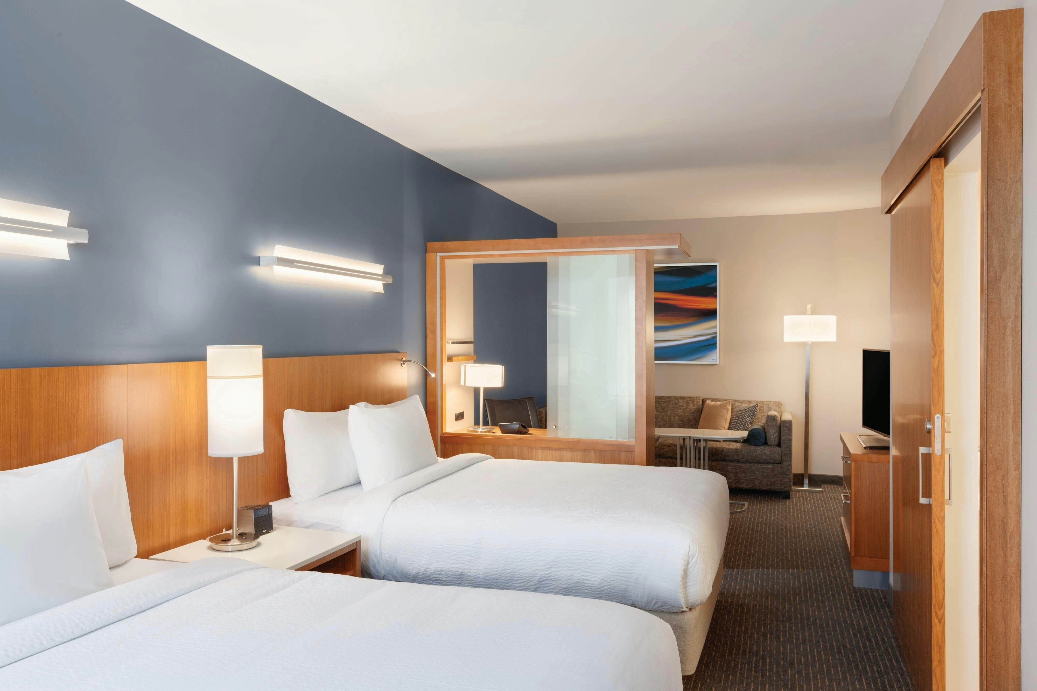 Suite, 2 Queen Beds