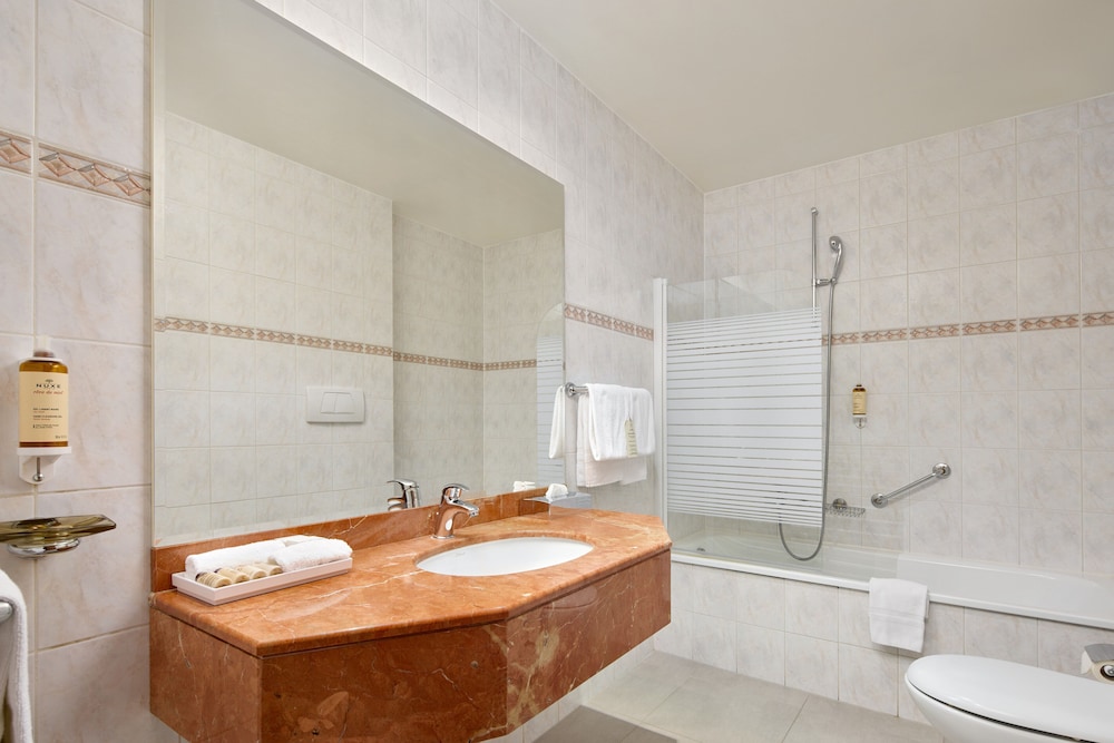 Hotel Le Rive 16/36