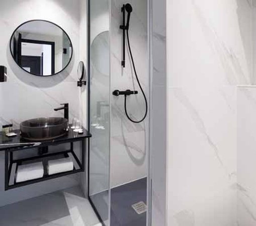 Hotel Star Champs Elysees 46/47
