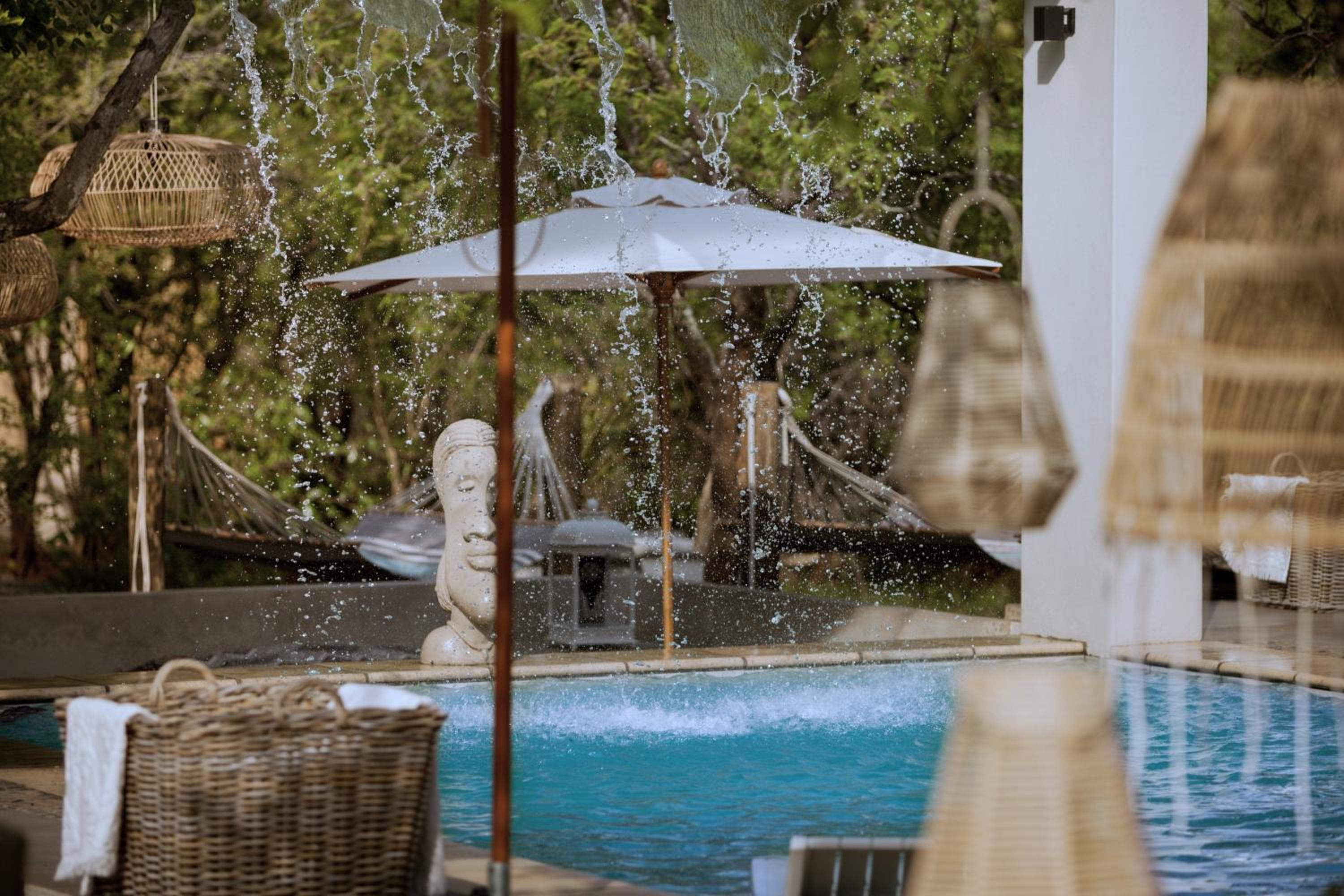 African Flair Boutique Safari Lodge 20/50