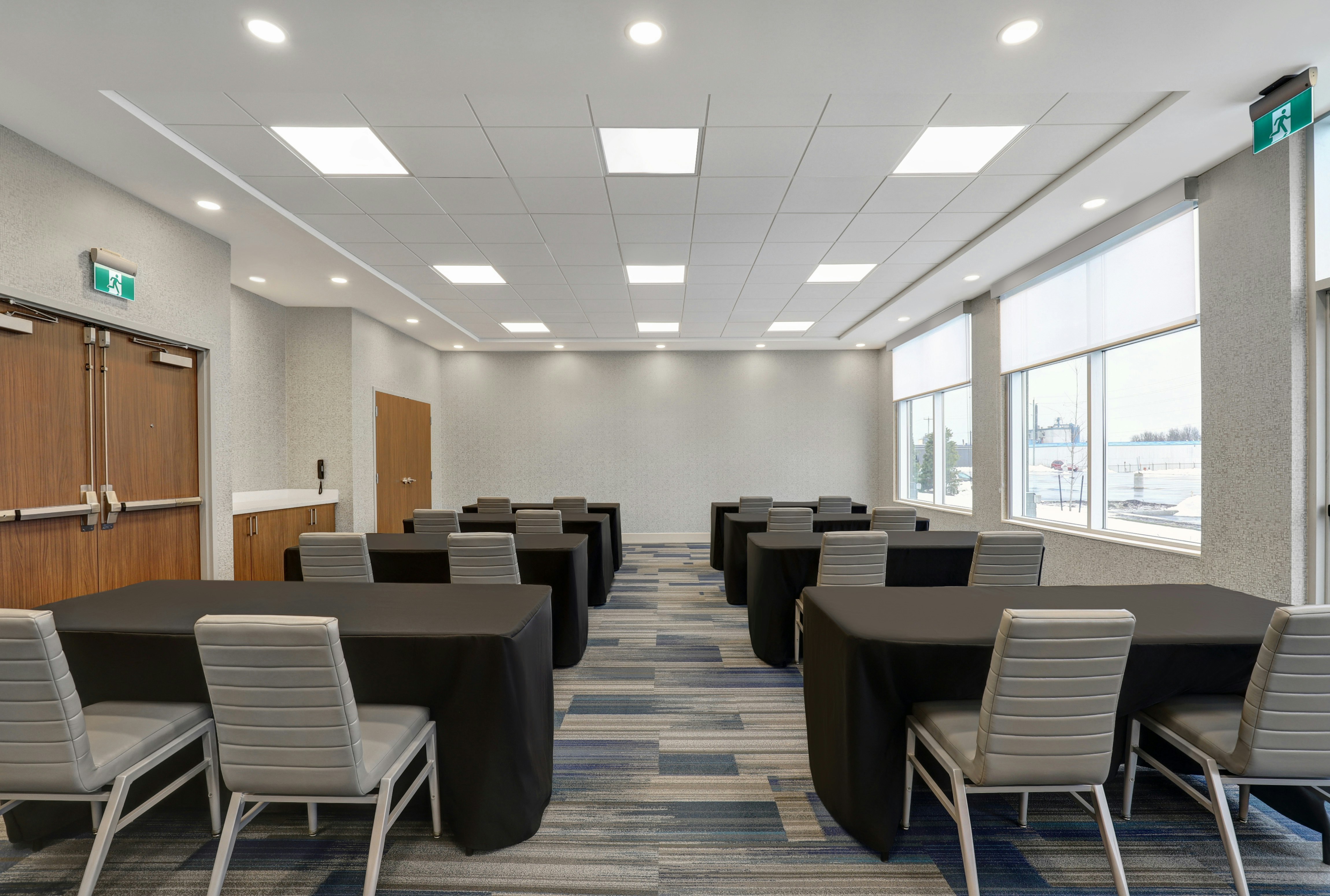 Holiday Inn Express And Suites Collingwood 55/73