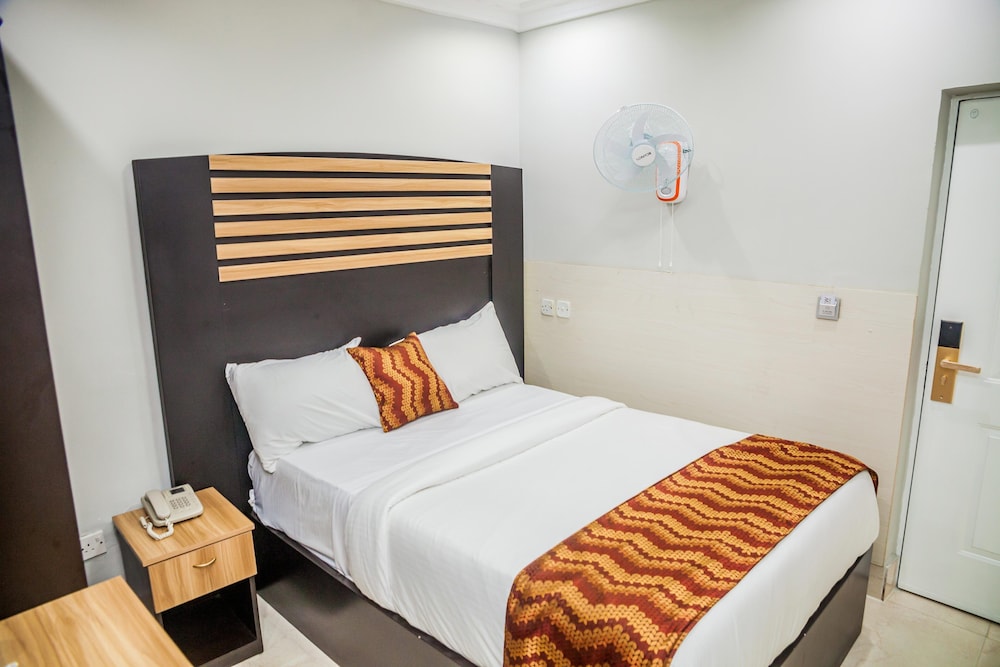 Georgetown Hotels Apartments & Suites 35/68