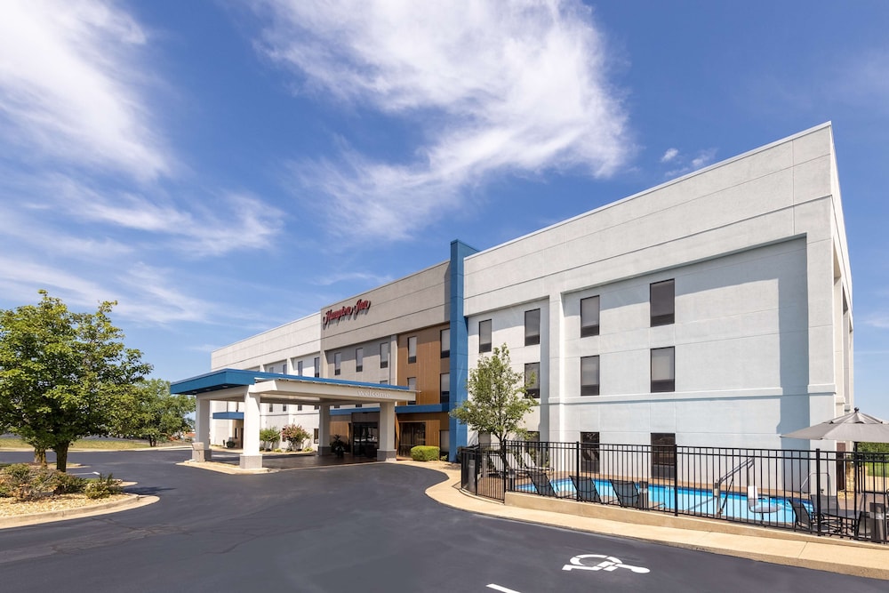 Hampton Inn St Robert Ft Leonard Wood 1/50