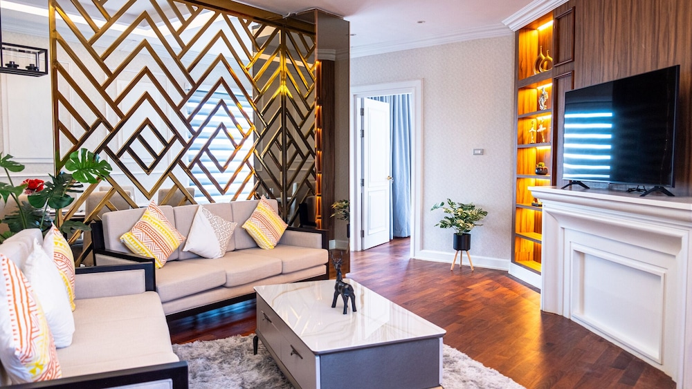 Mintra Hotel 30/48