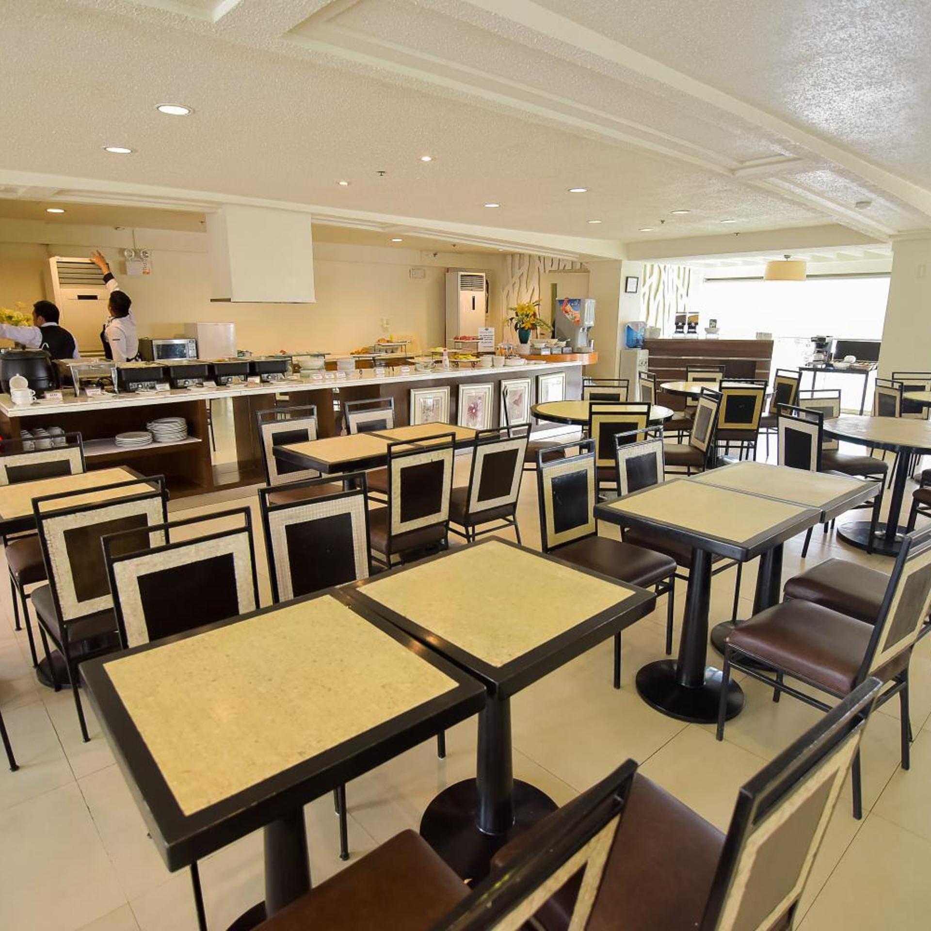 Hotel Tavern Surigao 39/57