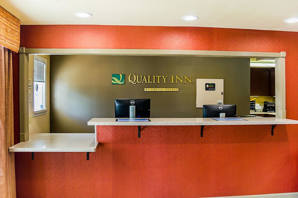 Quality Inn Vicksburg 12/46