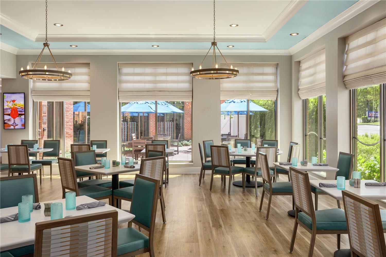 restaurant cafeteria