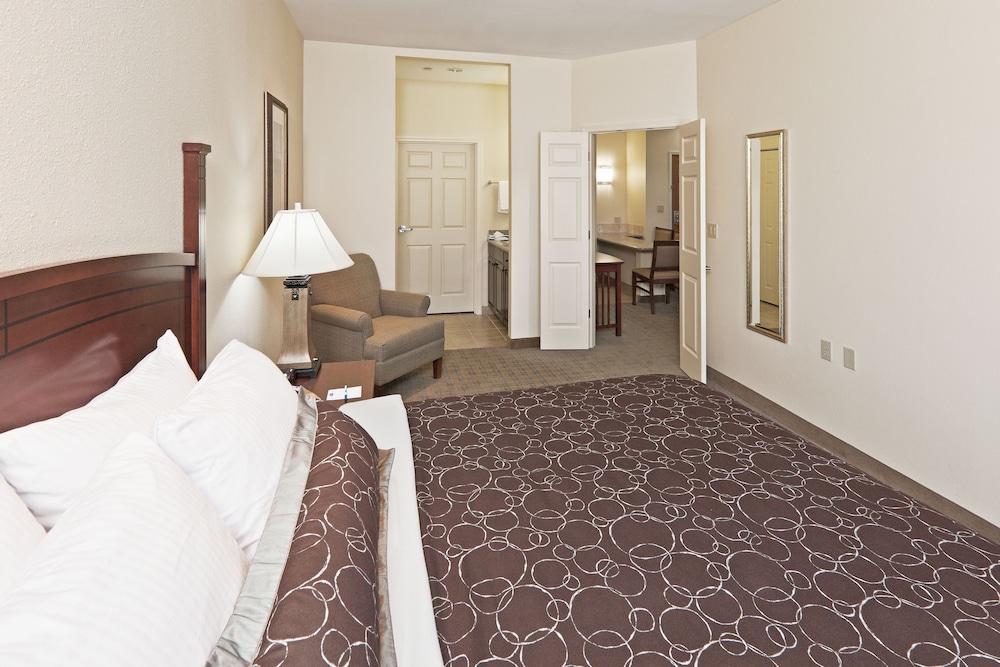 Staybridge Suites Oklahoma City 23/74