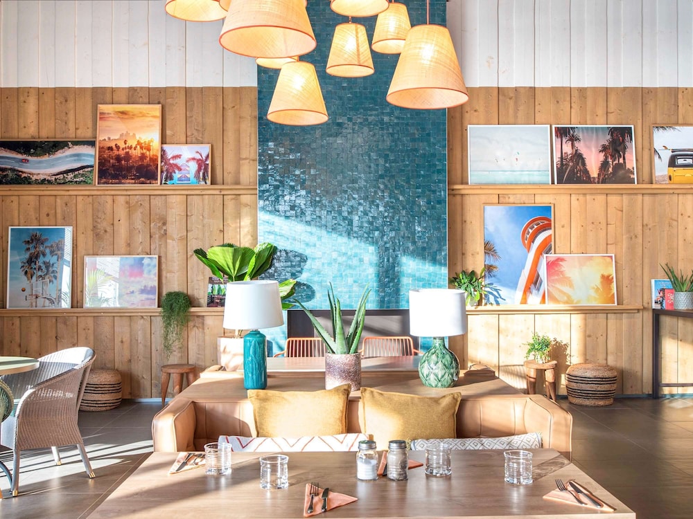 Mercure Paris Orly Tech Airport 51/78