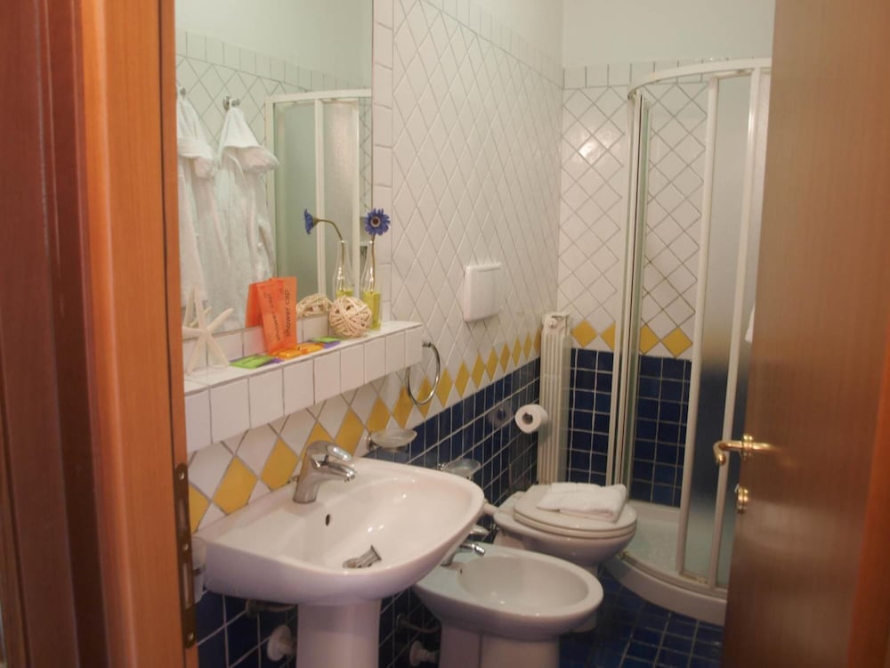 Residence I Girasoli 33/63