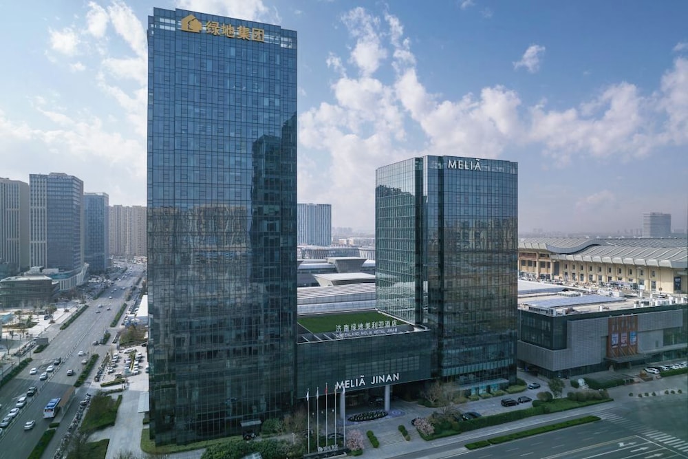 Meliá Jinan 66/69