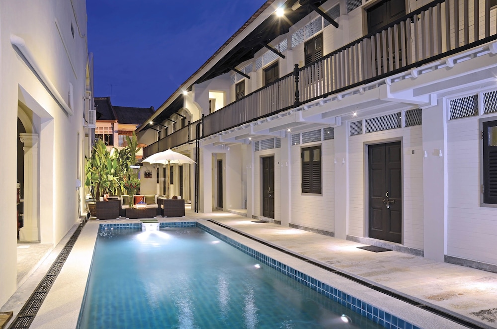 NOORDIN MEWS 5/69