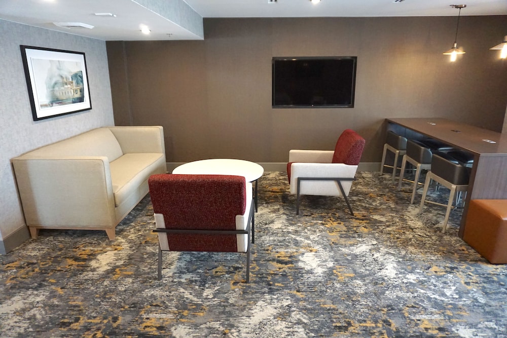 Doubletree By Hilton St Louis Airport Mo 34/59