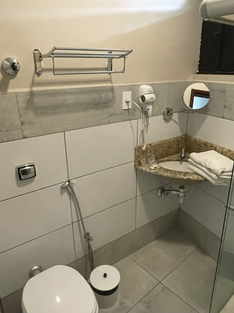 Hotel Beira Rio - Teófilo Otoni 43/50