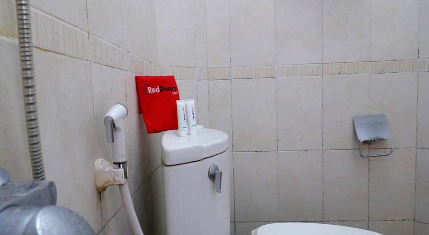 Reddoorz Plus Near Undip Tembalang 47/47