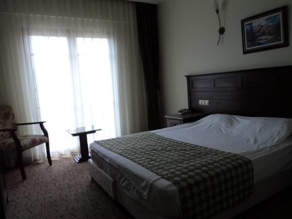 Egehan Hotel 2/5