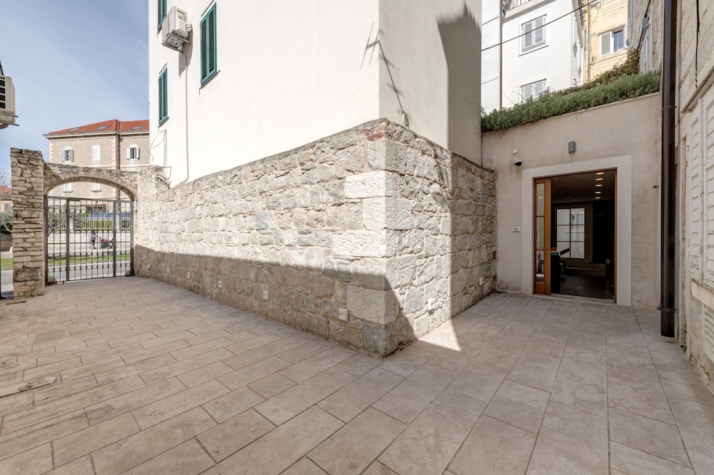 Stonemasons Heritage 30/44