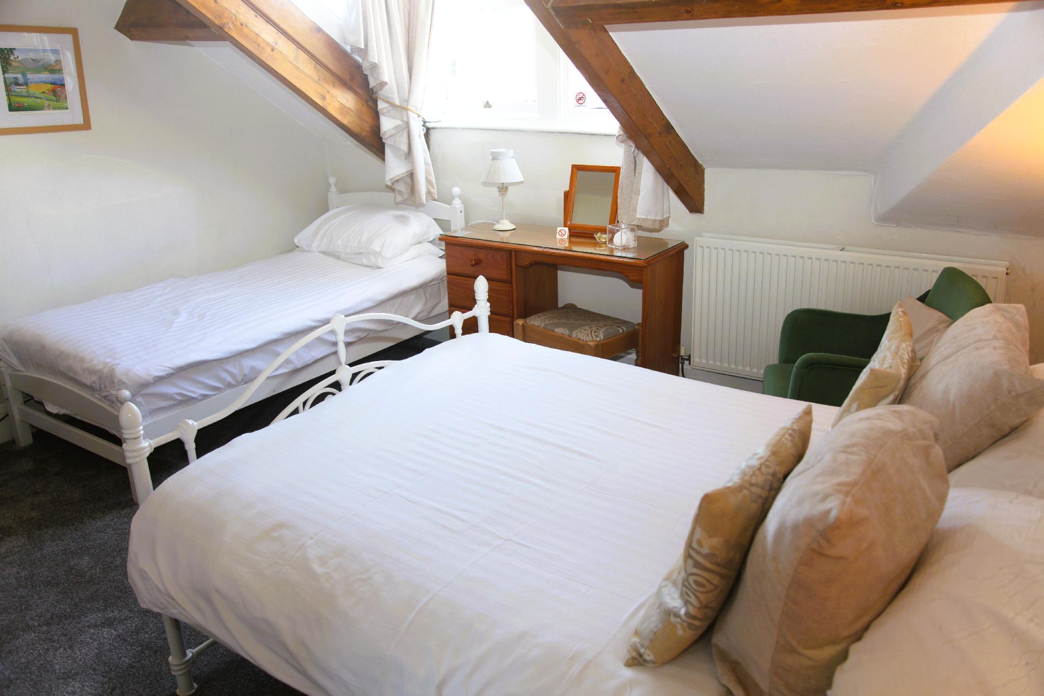 غرفة عائلية، Kirkwood Guest House 2/2