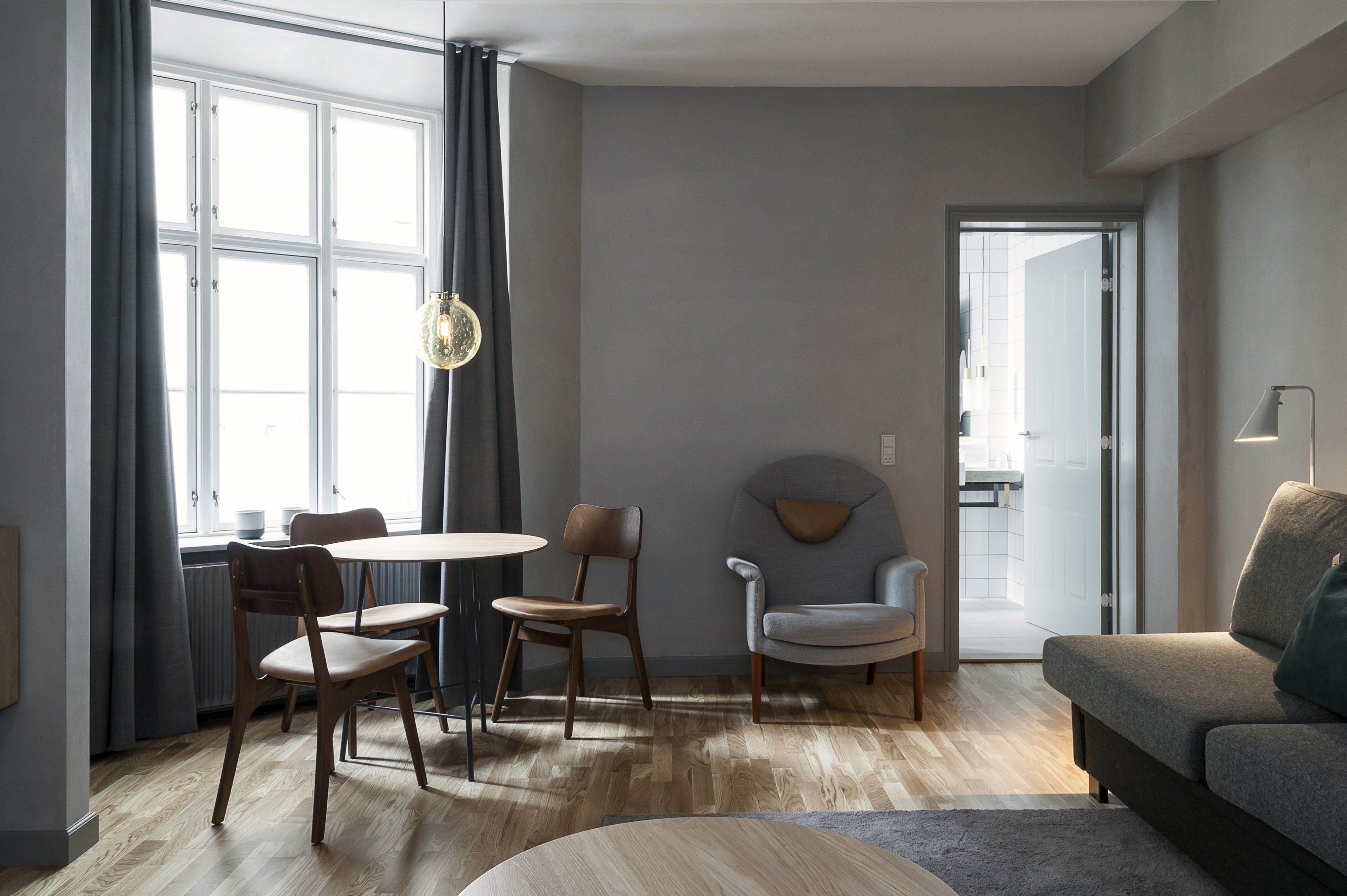 Hotel SP34 37/63
