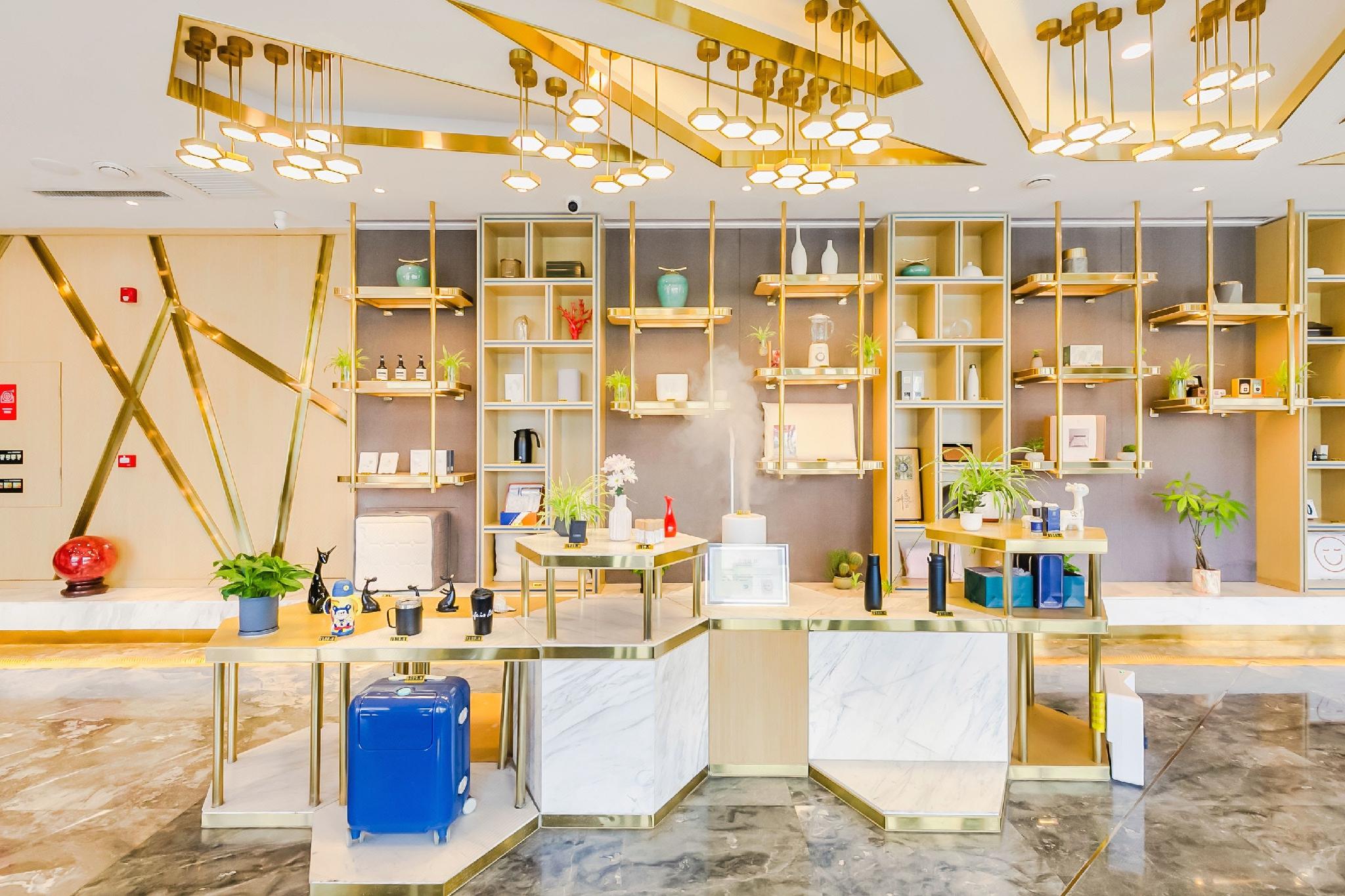 Atour Hotel (Changchun Motian Vitality Mall Eco Square) 4/25