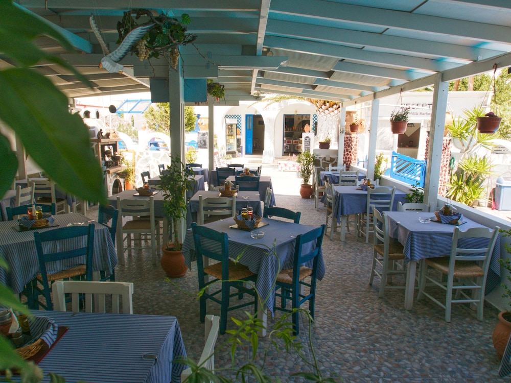 Markos Villas 32/50