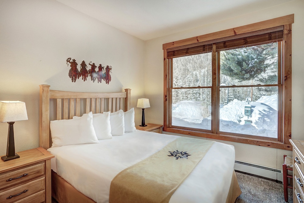 2 Bedrooms, Condo, Crossing, 2 Queen Beds, 2 Bathrooms